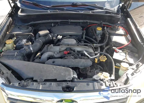 2010 Subaru Forester 2.5X Premium z USA, uszkodzony, nr VIN JF2SH6CC9AH759874